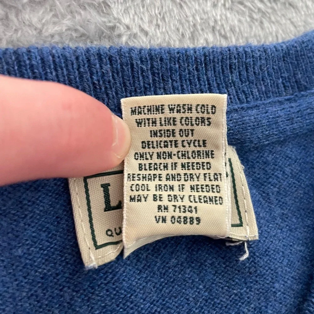 LL Bean Sweater Mens XL Tall Blue Cotton Cashmere V Neck Casual Quiet Luxury